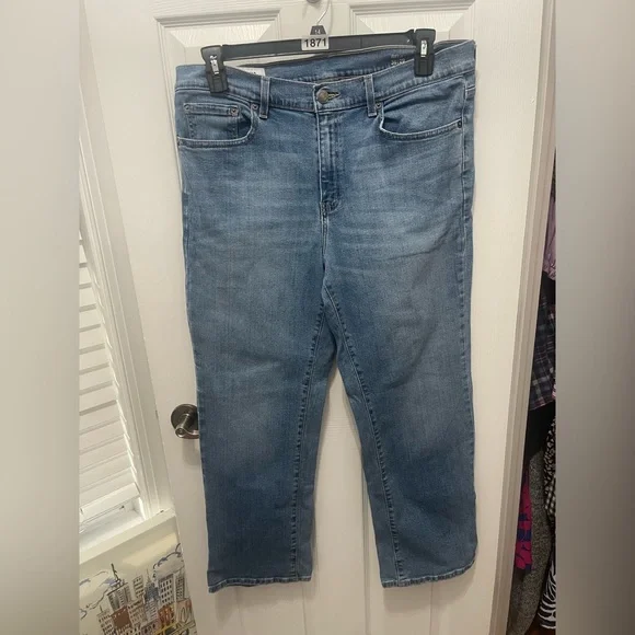 Sonoma Men's Classic Straight Light Blue Jeans - Picture 2 of 13